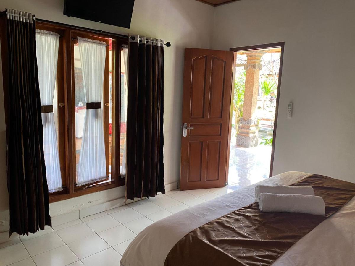 Serongga Guest House Lebih Экстерьер фото