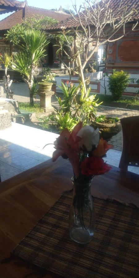 Serongga Guest House Lebih Экстерьер фото